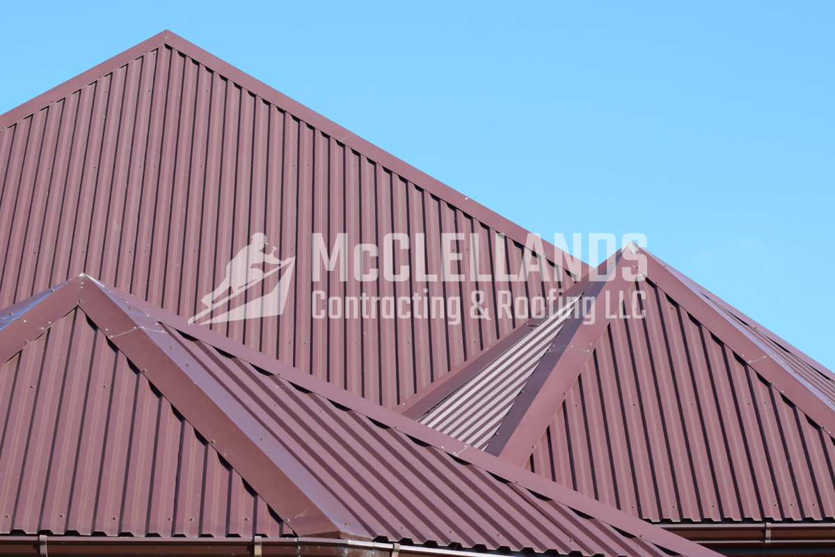 Metal Roofs Fade More Than Asphalt Shingles